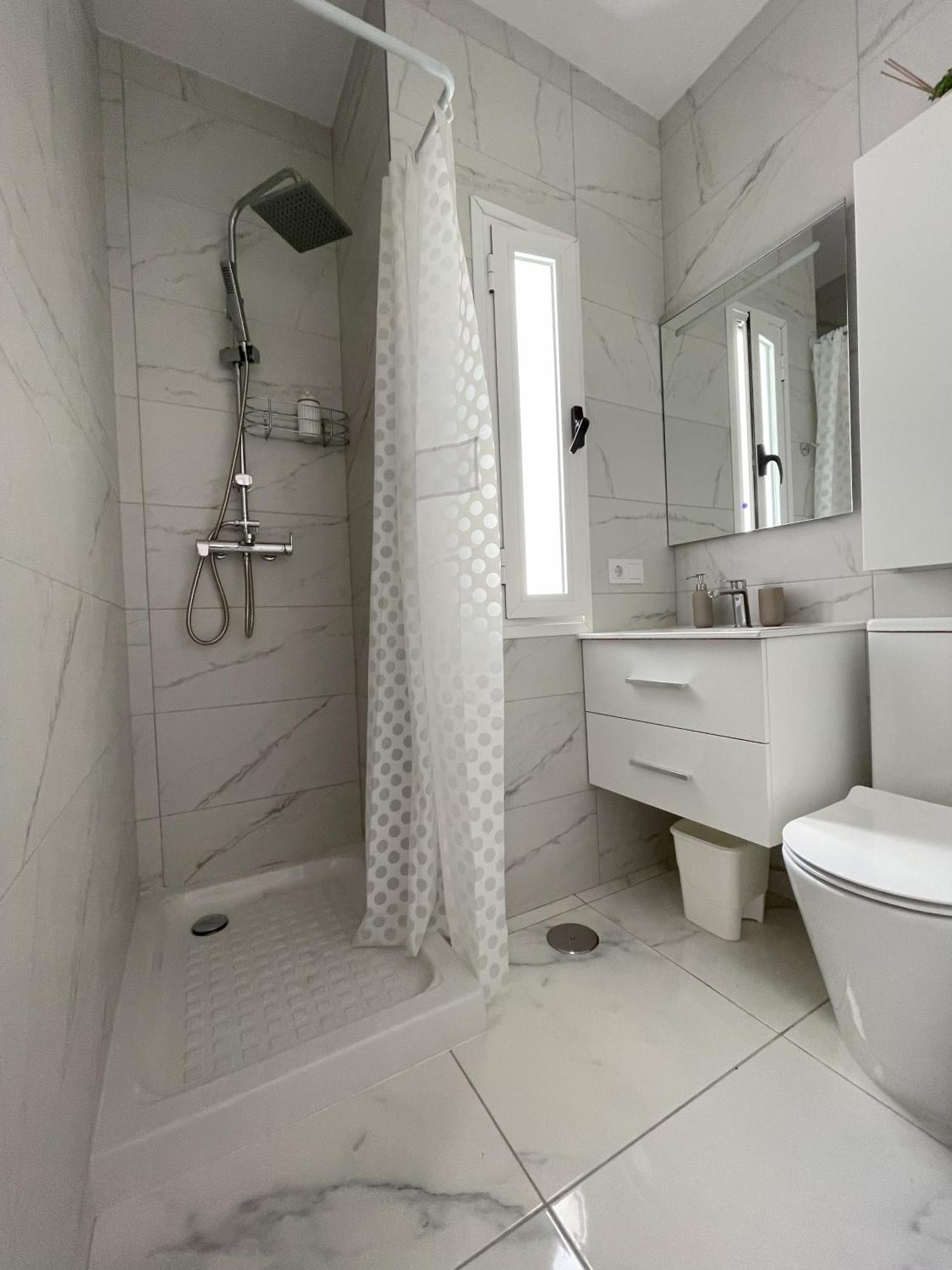 Newly Renovated Apartment With 2 Terrace, 2 Bedroom, 5Min Beach Puerto de Santiago  Ngoại thất bức ảnh